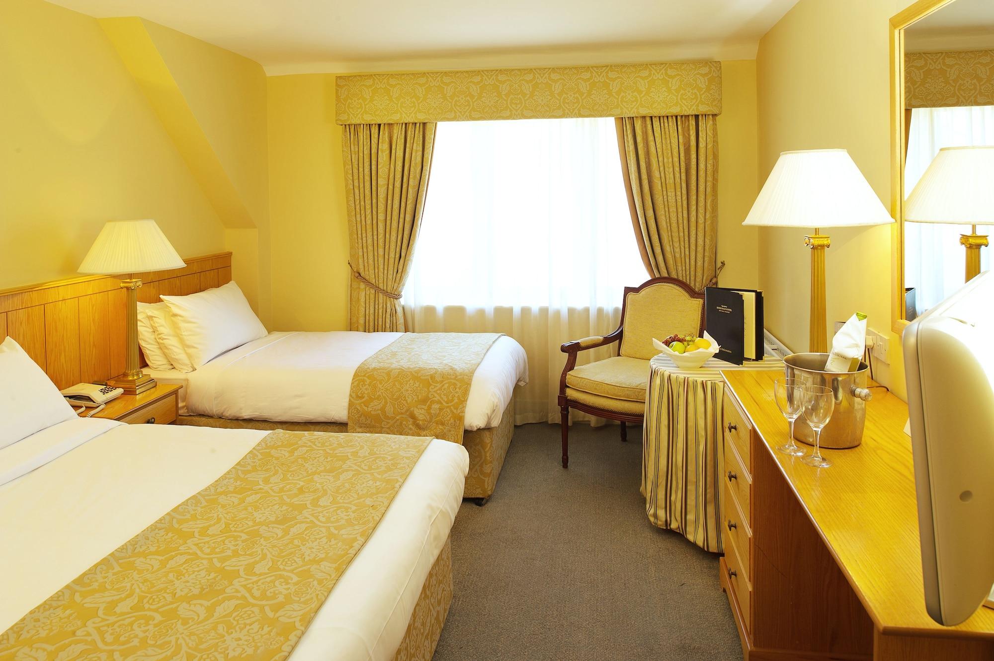Merriman Hotel Кинварра Экстерьер фото