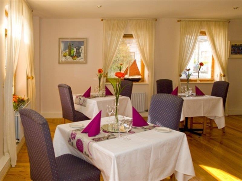Merriman Hotel Кинварра Экстерьер фото