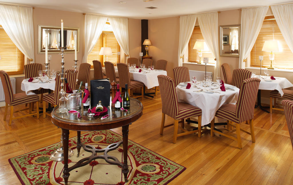 Merriman Hotel Кинварра Экстерьер фото